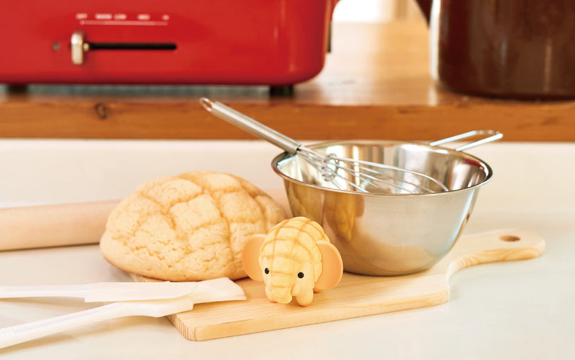 Animal Bakery Minifigure - Desk Series Display