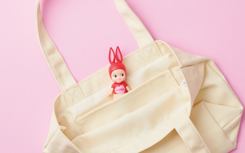 Kiss Kiss Tote - Modern Buddy